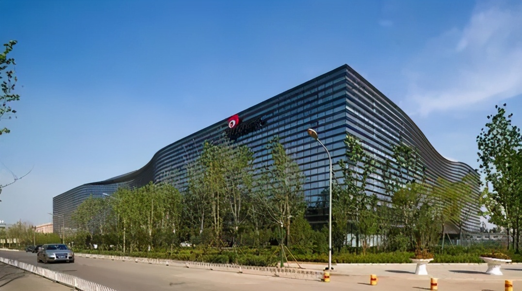 产业空间的赋能生态—环保节能典范!带你探秘新浪总部大楼