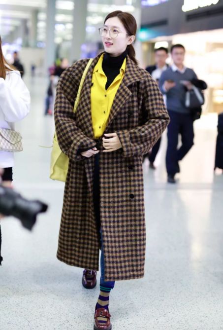 比起《男朋友》剧情,宋慧乔的大衣和高领衫更值得看!