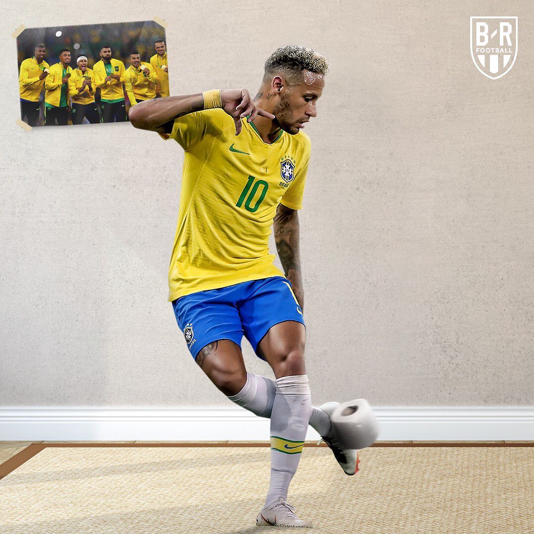 足球名场面梅西和苏亚雷斯,足球名场面梅西