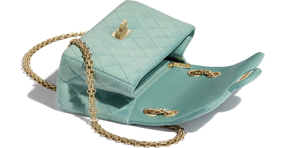 chanel2.55新旧对比,chanel2.55大号优缺点