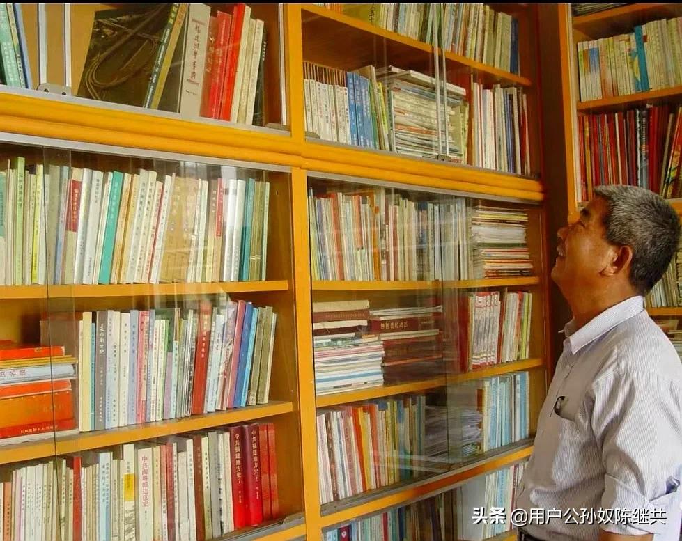 恩师冯水国先生灿烂天堂：文史收藏家琴心剑胆！蜡炬成灰泪始干…