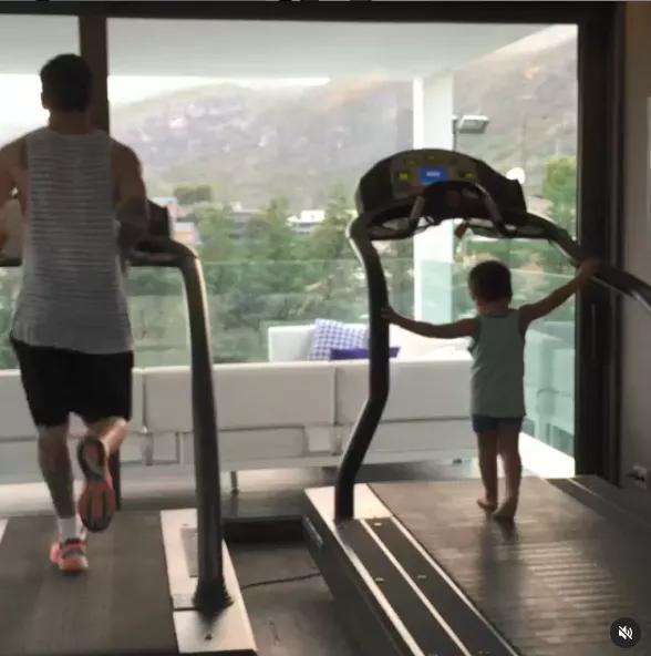 有钱还有品味的装修,有钱足球明星建设家园