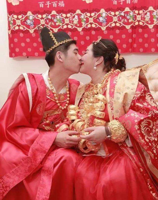 如何判断黄金是22k18k14k,建议买24k金还是买18k金