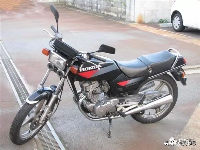 这些曾风靡国内市场的摩托车，有一半你都没骑过丨回顾