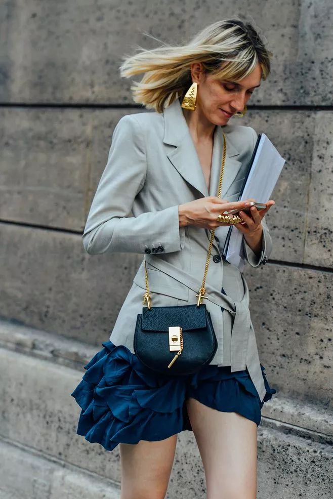 日抛脸好看吗,日抛脸是什么样的