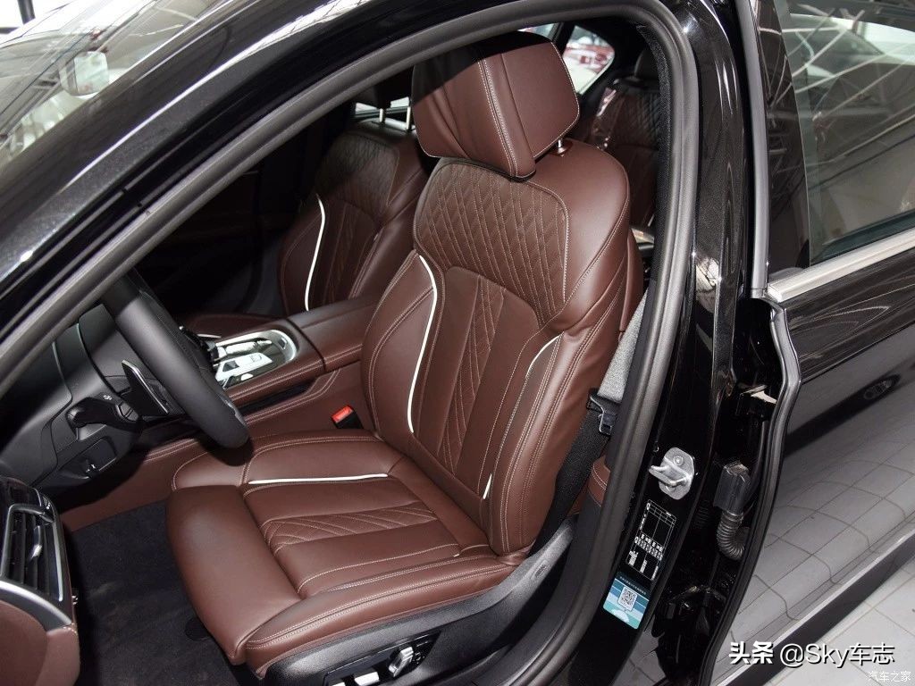 宝马是如何体现舒适性的,宝马注重操控还是舒适