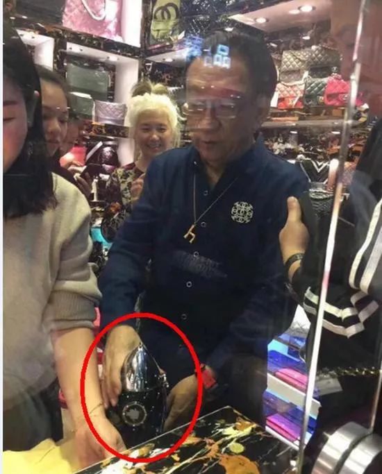 成本200卖10万！全球奢饰品造假最疯狂的国家，不是中国