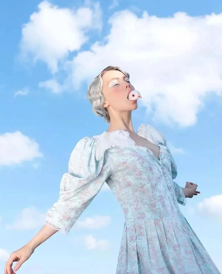 俄罗斯ellensheidlin的创意世界如鬼马精灵本马