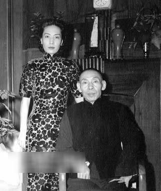 蒋经国为什么打败杜月笙,蒋经国上海打虎遇杜月笙