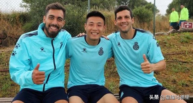 西班牙人官宣武磊7号球衣,武磊获百场纪念球衣