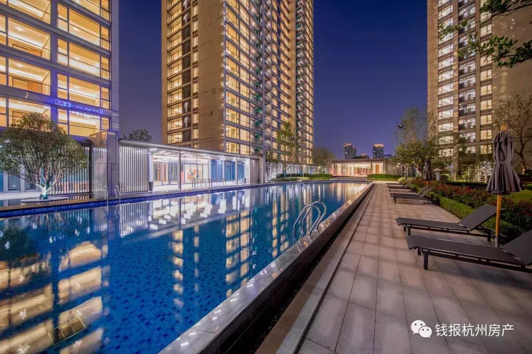 柳岸晓风看房,绿城柳岸晓风高层