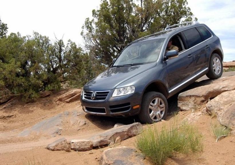 途锐减配,途锐脱缸