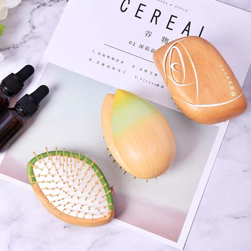 预防脱发秃头,经常脱发的秃头女孩该如何自救