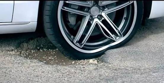 奔驰车老是爆胎是怎么回事,奔驰车160速度爆胎有没有危险