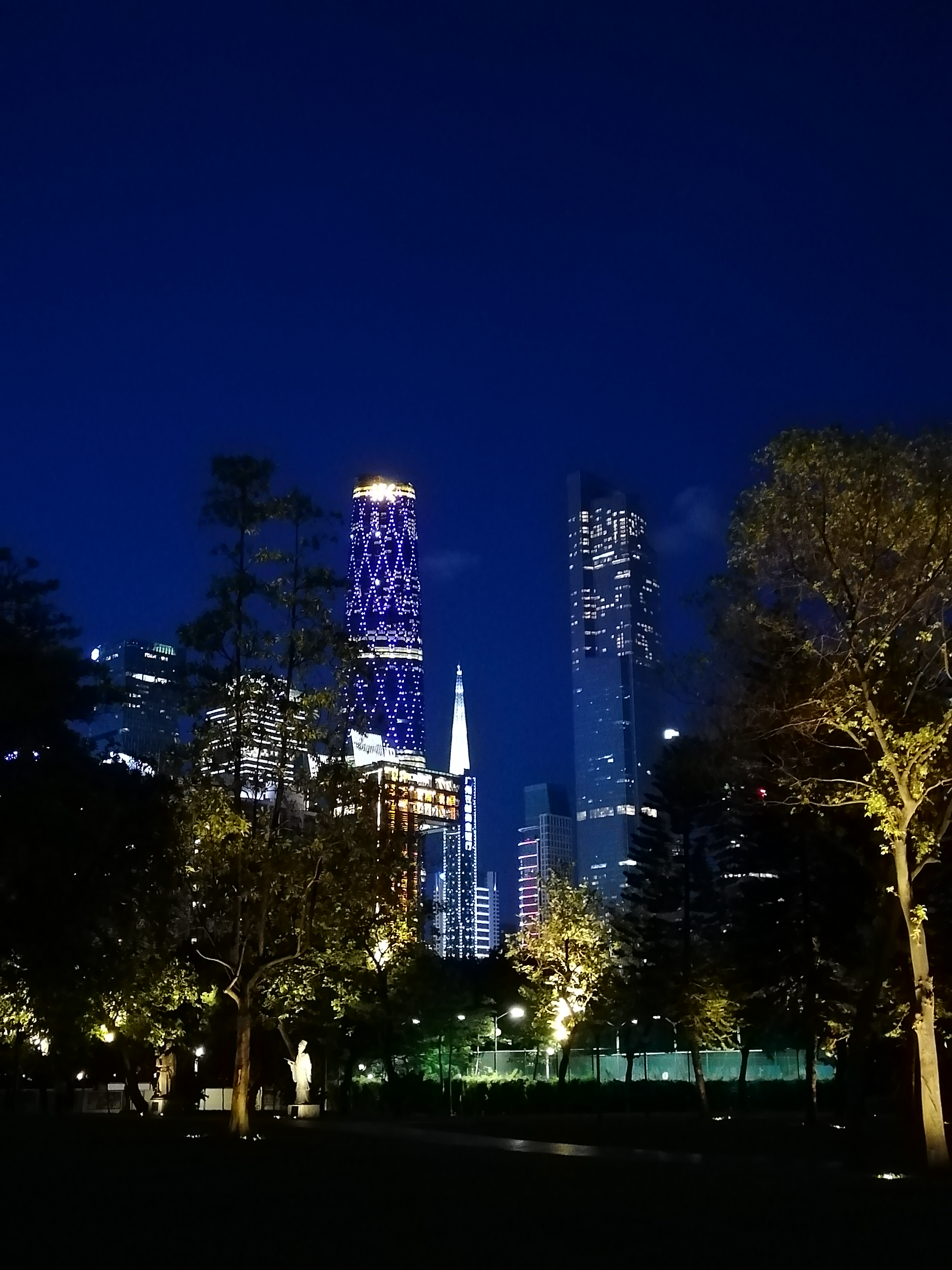 广州最贵的10个酒店,看广州塔视角最好的酒店