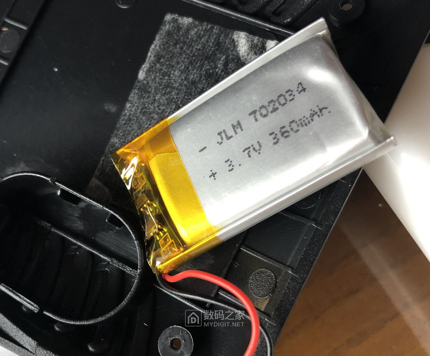 外置式胎压监测评测,外置胎压监测传感器拆解