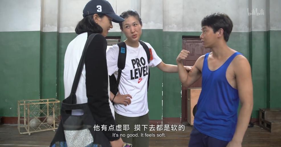 幕后比正片好看系列,现在的花絮比正片还好看