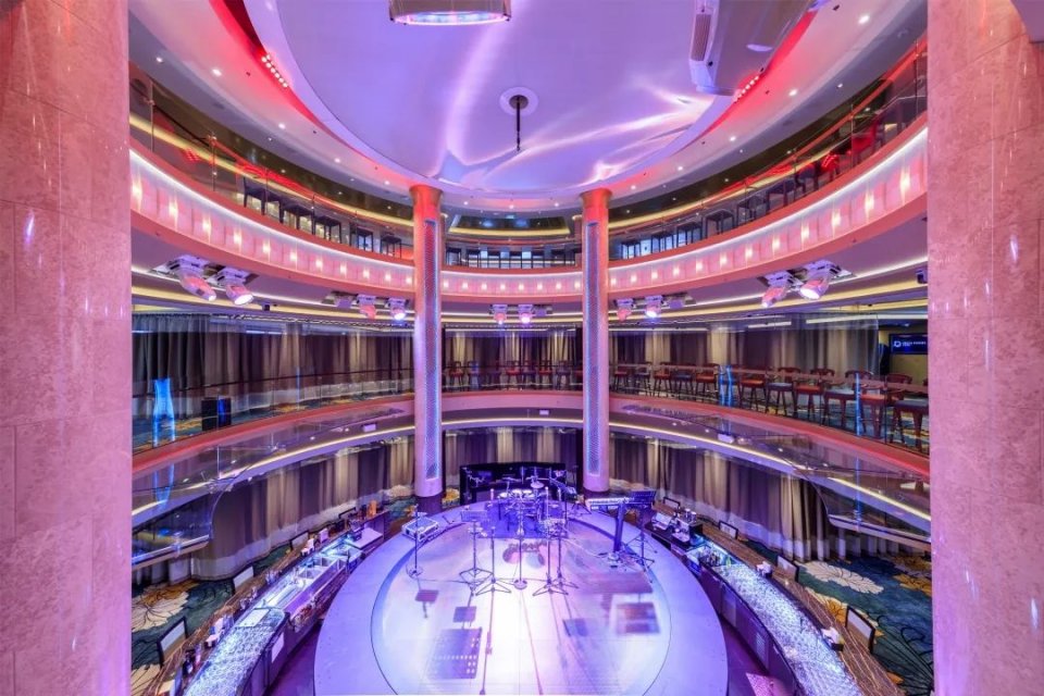 世界梦号邮轮全图,全球最大海上超级城堡