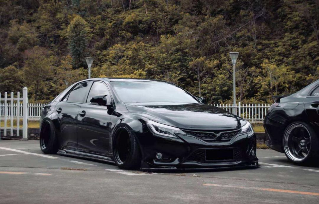 丰田锐志为什么那么贵,丰田锐志老款值得买吗