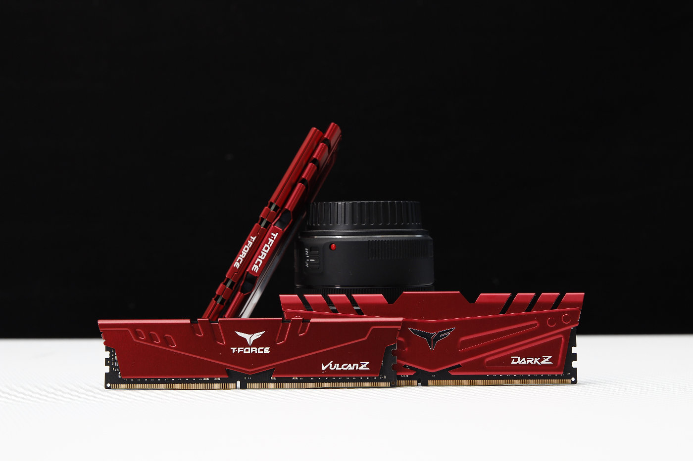 十铨火神和冥神哪个好,十铨火神ddr43200怎么样