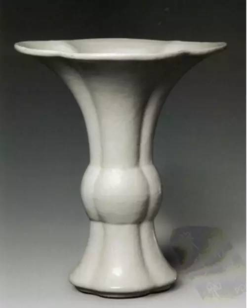 清中期仿哥釉瓷图片,宋代汝窑仿品