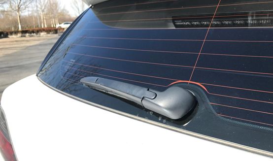 17万买辆小姐姐最爱混动雷车，省心省油实用性为何令人大跌眼镜？