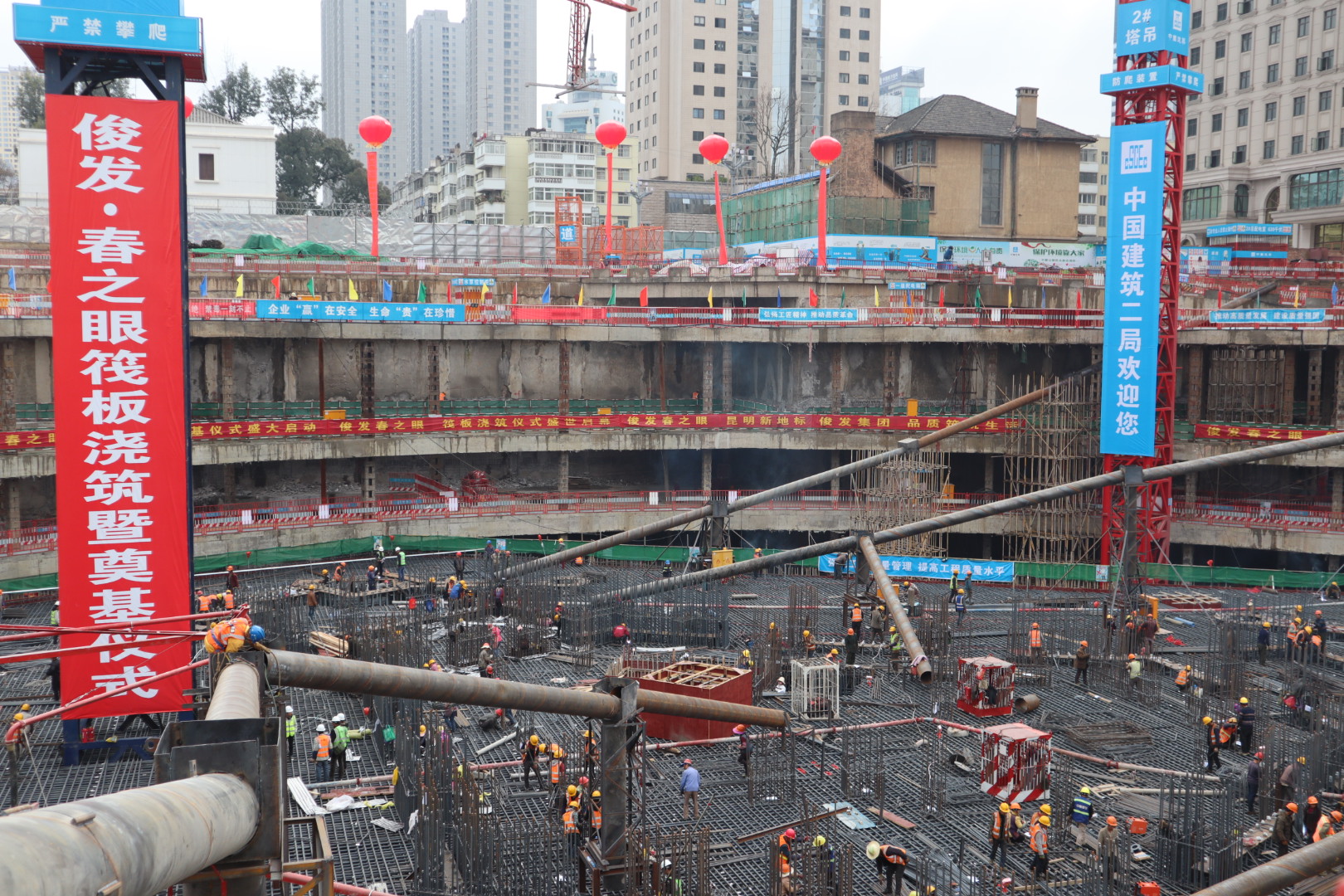 昆明俊发集团春之眼多少一平,云南第一高楼春之眼沙盘