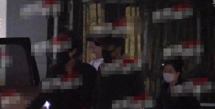 谢霆锋王菲再牵手细数二人五段坎坷感情历史错过的就让它错过吧