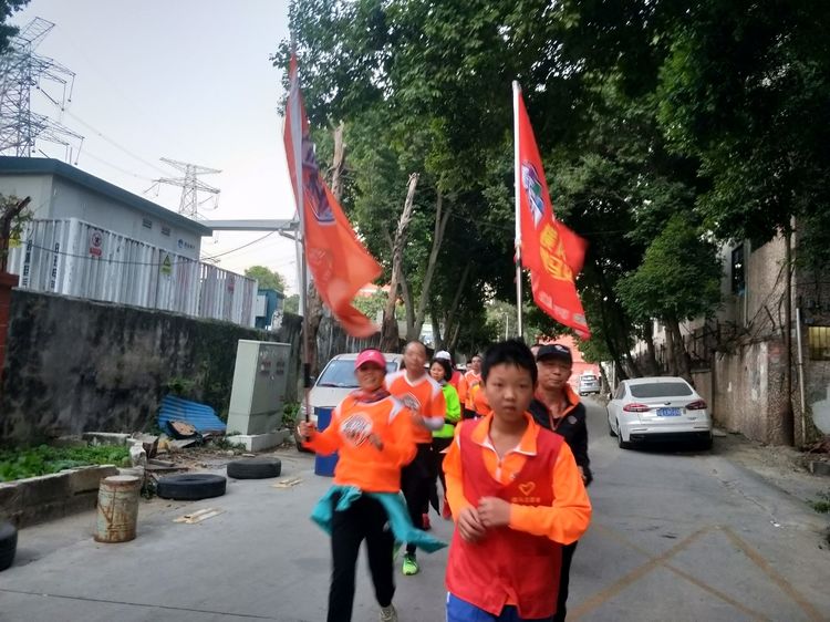 魅力深马，微马同行！六约微马助力深圳国际马拉松