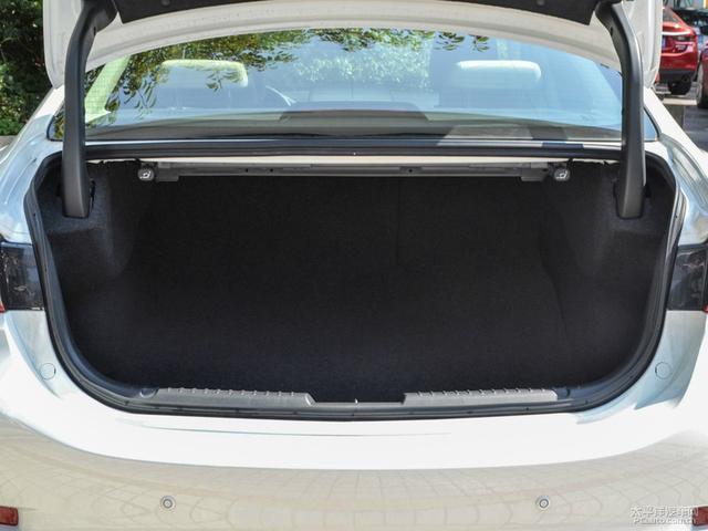 车主开了6900公里后说了二个字,开马自达cx8车主真实感受