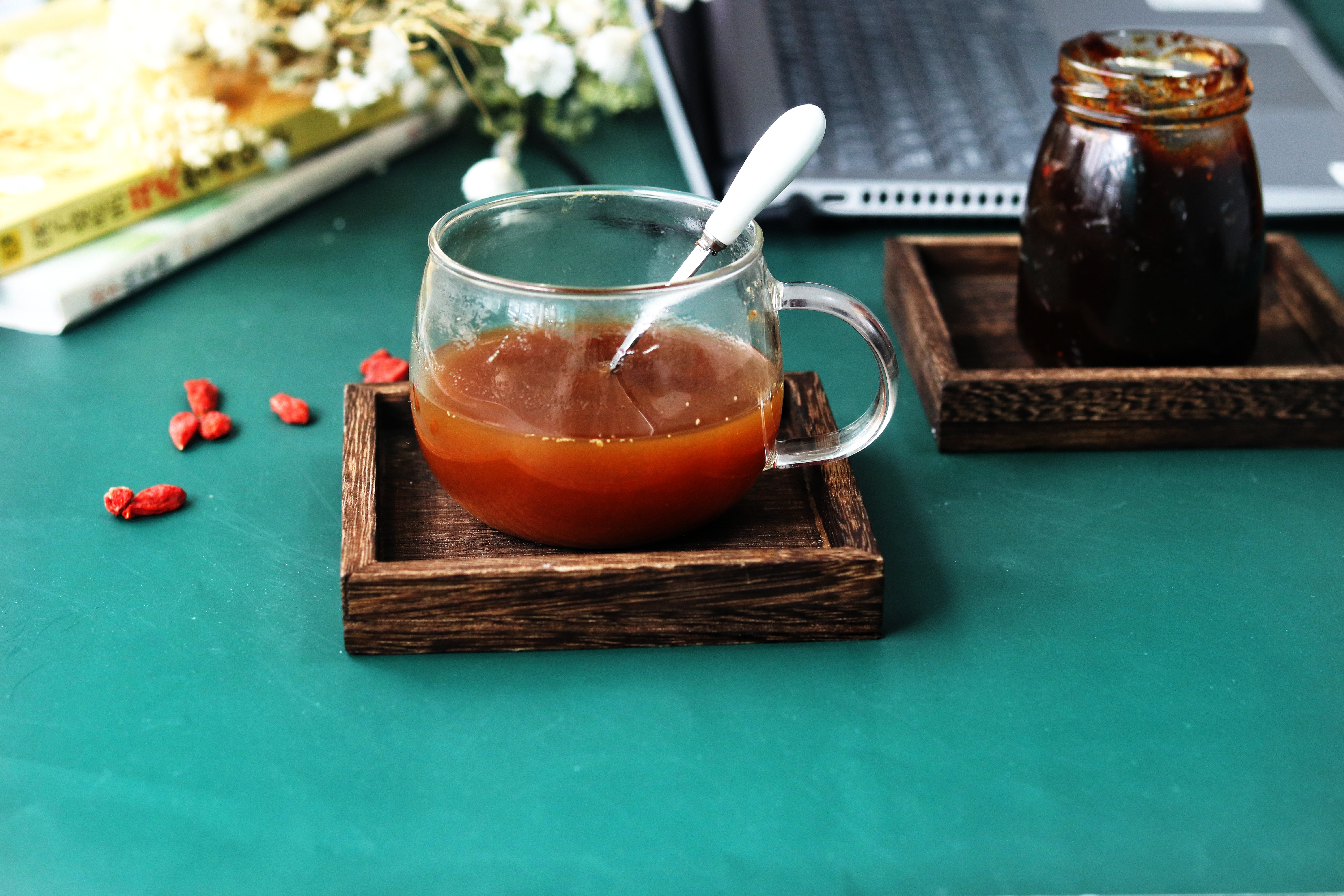 生姜加红枣的做法,生姜红枣熬膏怎么做