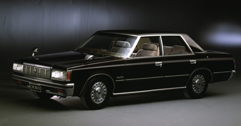 丰田皇冠陆放顶配停产吗,丰田皇冠真的停产了吗