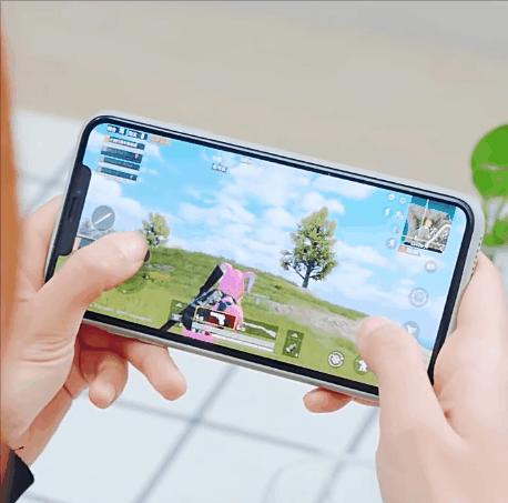 别再吹Airpods无敌，小米价耳机才真猛，显示电量还能照明