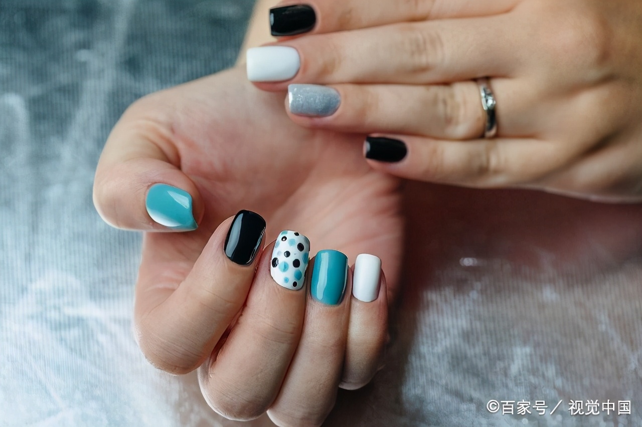 美甲师如何和客户聊天,美甲店年赚800万的销售秘诀