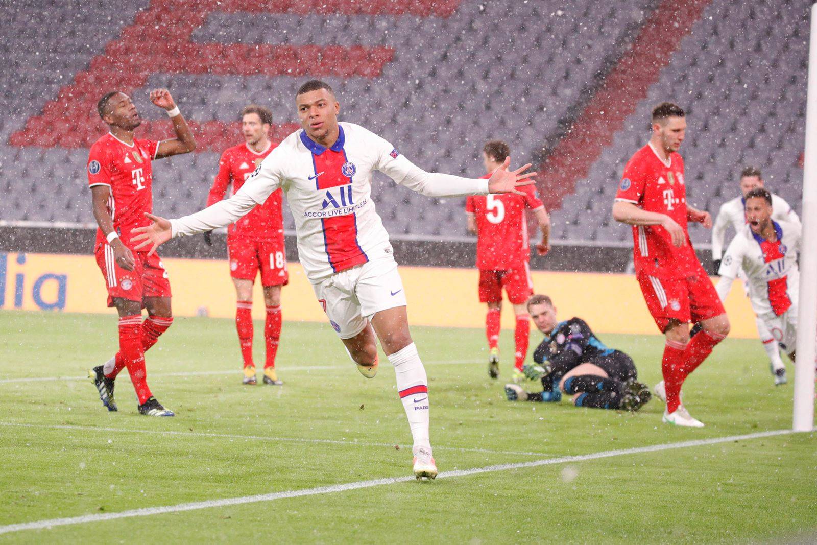 姆巴佩梅开二度巴黎险胜布雷斯特,姆巴佩梅开二度巴黎3-2拜仁