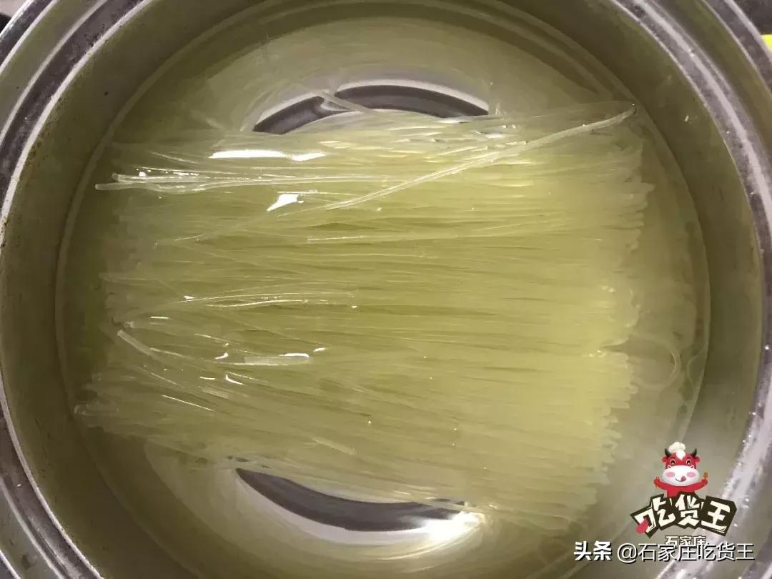 煮螺蛳粉邻居报警,螺蛳粉臭气熏天