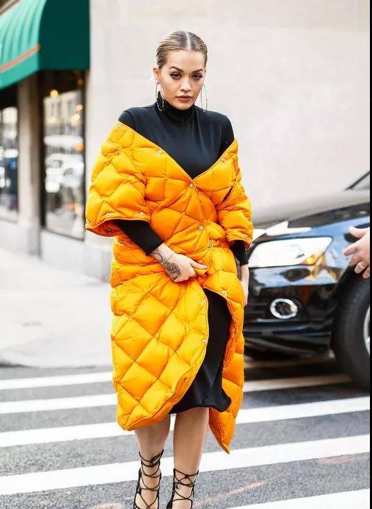 不是羽绒服买不起主要是时尚,谁说羽绒服没有时尚感