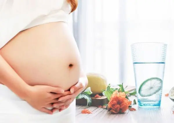 整个孕期胎儿不爱动是不是不健康,孕期胎儿感觉不动了要怎么办