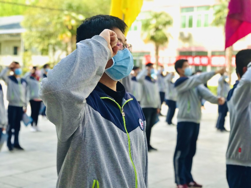 长安一中举行“冲刺高考•不负韶华”誓师大会