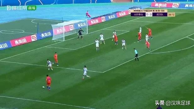 足协杯兄弟德比火爆开战山东泰山2-0战胜武汉队