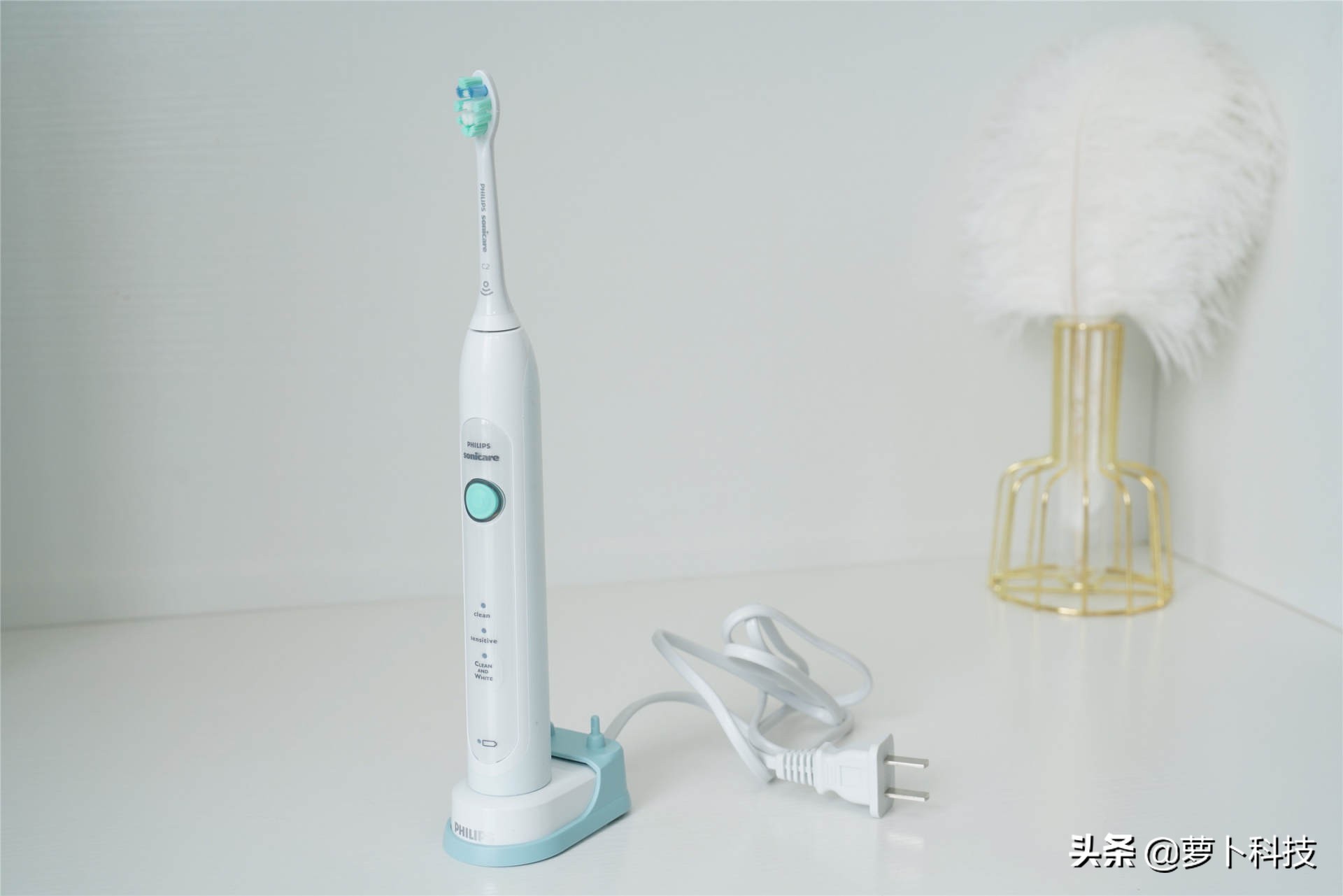 飞利浦电动牙刷入门和高端区别,飞利浦牙刷跟usmile到底哪个好一些