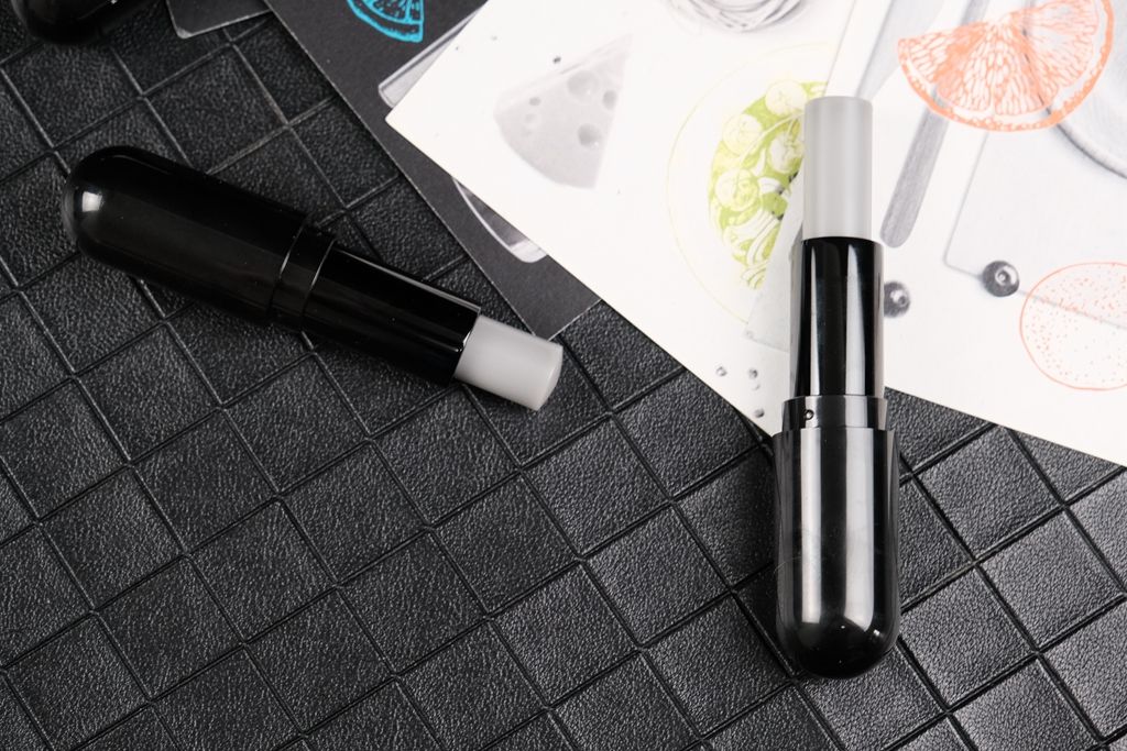 广东人力荐的润唇膏，男生用珂岸玻尿酸润唇棒确实很赞