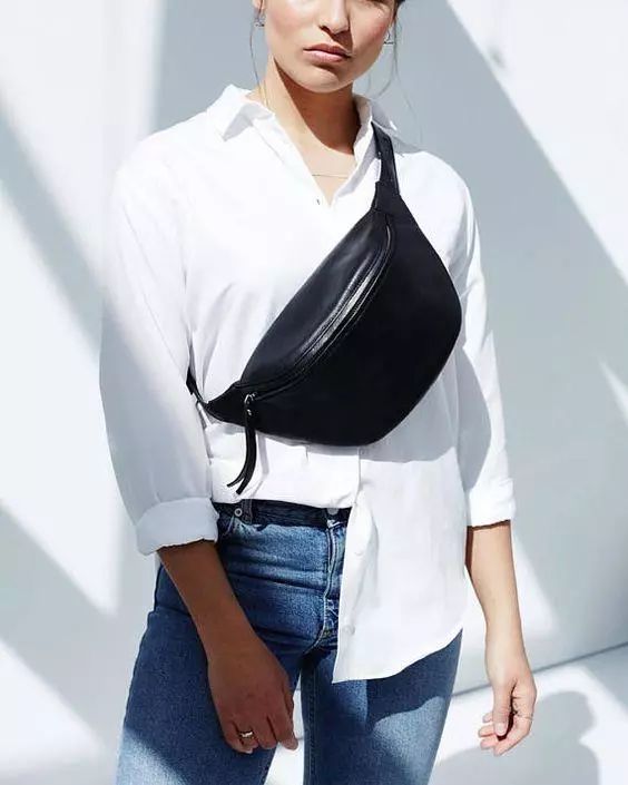 大衣配的包包,穿大衣腰包怎么背