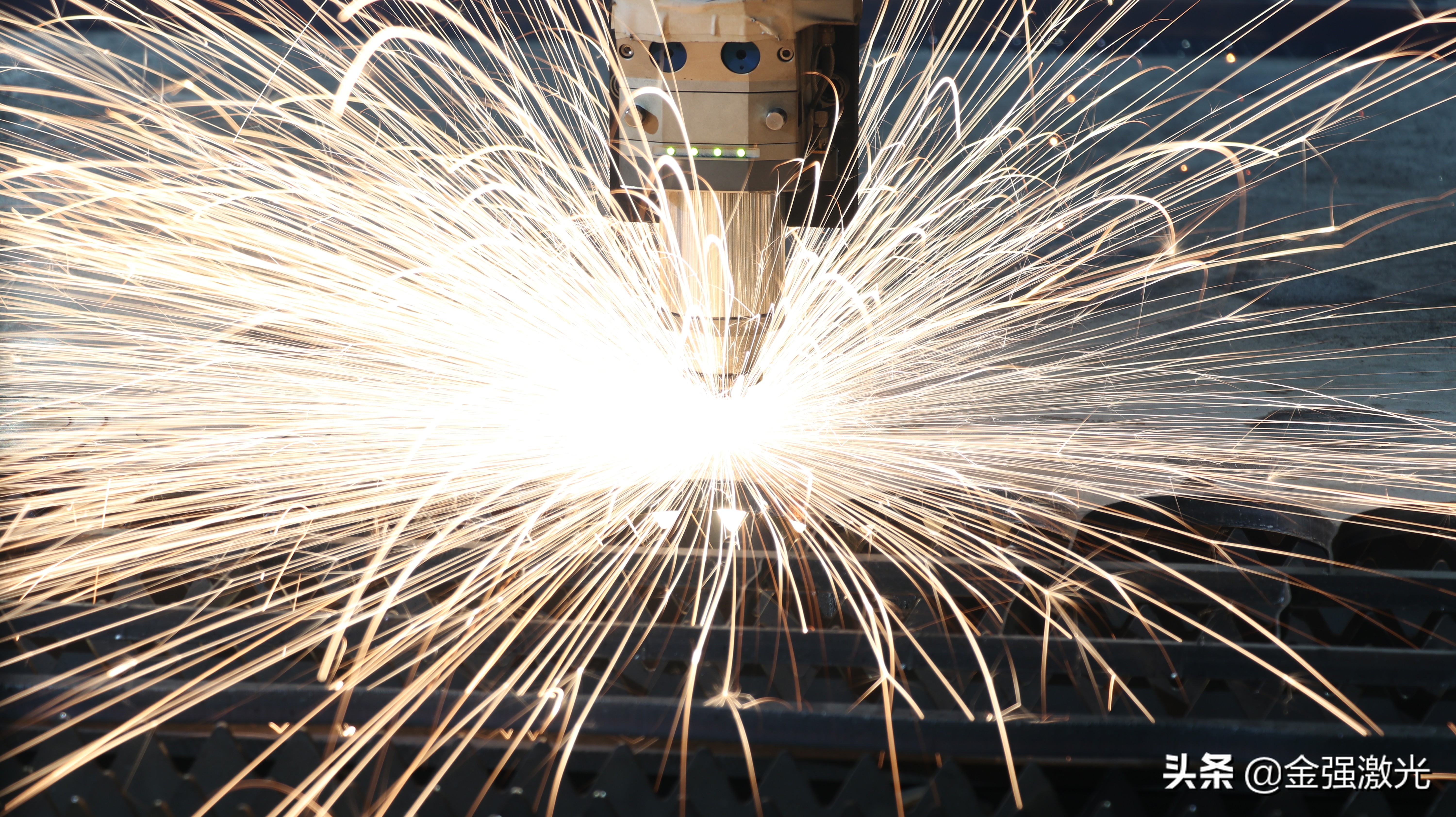 打破国外垄断领跑全球,打破国外50年垄断