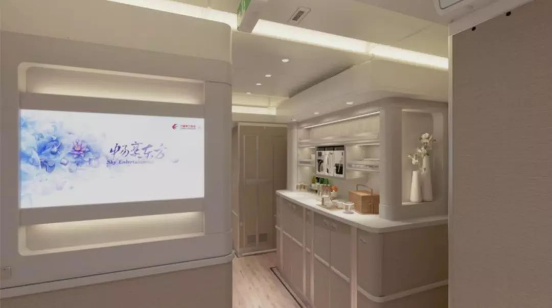 东航a350飞成都航班任务剧烈颠簸,东航a350超级经济舱跟经济舱区别