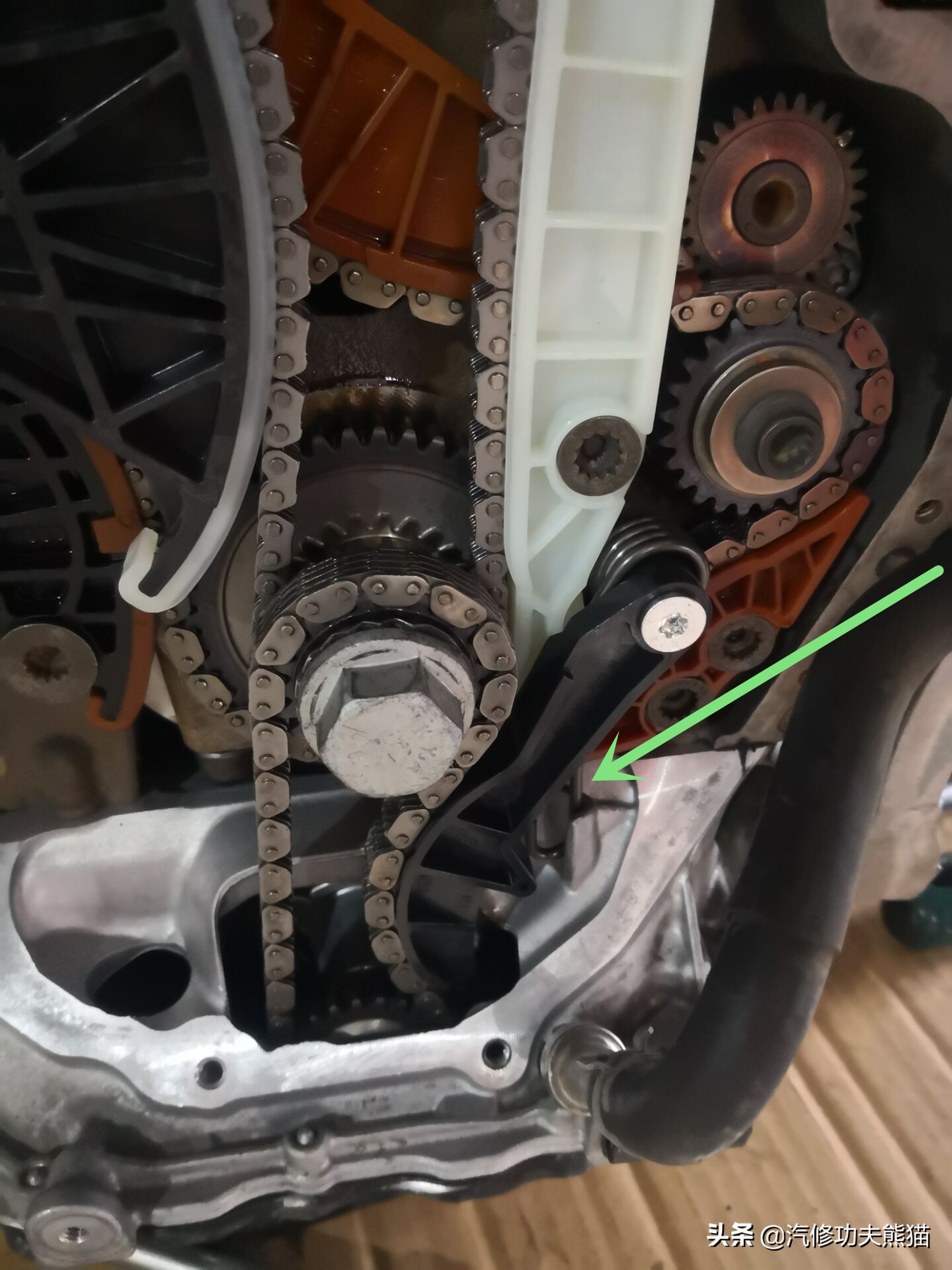 斯柯达烧机油是免拆治理还是大修,斯柯达昊锐烧机油大修