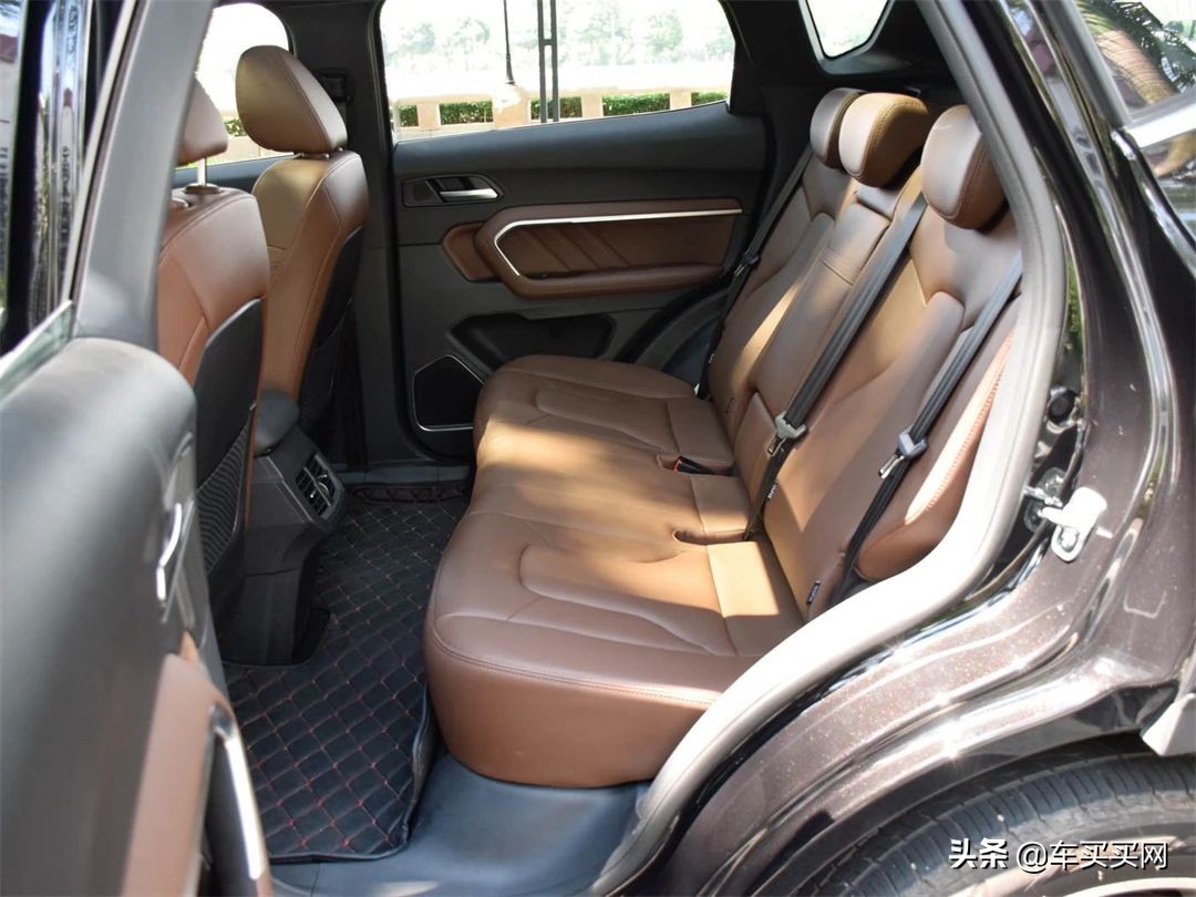 预算十万买这几款车让您赚到爆,又实用又有面子15万块首选这3款车