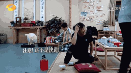 娱乐圈的中年男人是怎样展现幽默的?