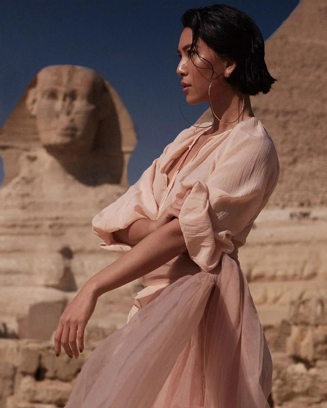 外形被嘲土气是个时尚绝缘体,被嘲笑又黑又丑韩国女星