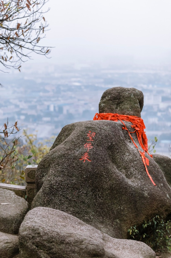 苏州灵岩山寺,苏州灵岩寺游记